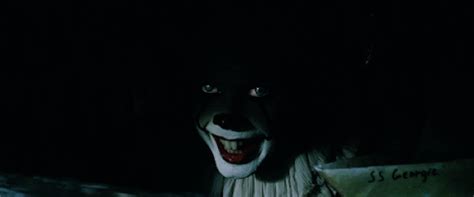 The band took its name from the evil clown monster from the stephen king horror novel it. ES: Pennywise-Schauspieler Bill Skarsgard ohne Make-Up