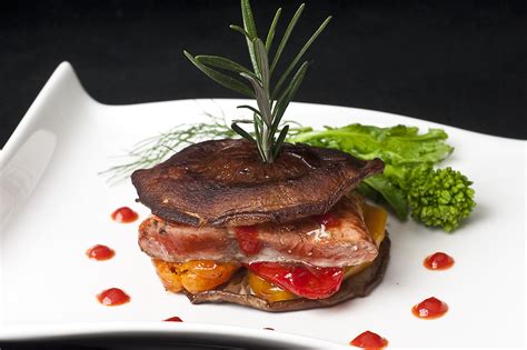 Apr 01, 2021 · giving a presentation terrifies most of us, especially when talking before a crowd of people about an unfamiliar topic. Shiitake-Salmon sandwich | 2GourManiacs Best Food Writing ...