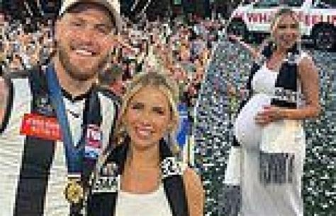 Afl Pregnant Wag Mikayla Crisp Shows Off Her Big Baby Bump In Photos
