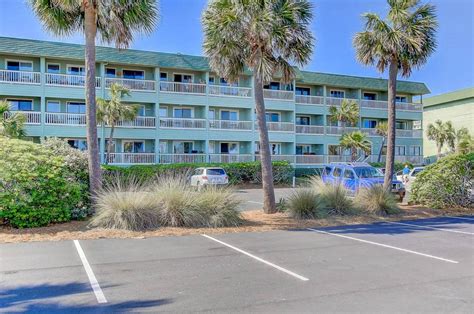 Choose from more than 60 properties, ideal house rentals for families, groups and couples. Sea Cabins Condos Isle of Palms SC HOA Page