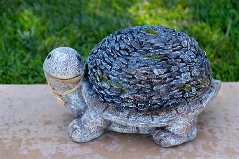 Alpine 9 Turtle With Stone Shell Garden Statue
