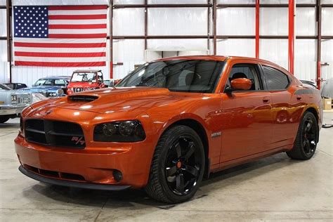 If you're after a combination of power and style, browse through dodge charger ads in our marketplace. 2006 Dodge Charger | GR Auto Gallery