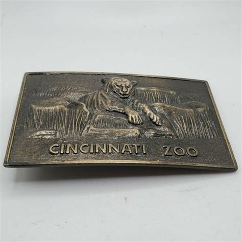 Vintage Cincinnati Zoo Tiger Belt Buckle Raised Tiger Gem