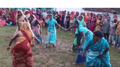 Watch Women Playing Kabaddi In Sari During Chhattisgarh Olympics Netizens Awestruck