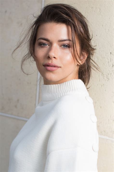 exclusive georgia fowler reveals her beauty and wellness secrets vogue france