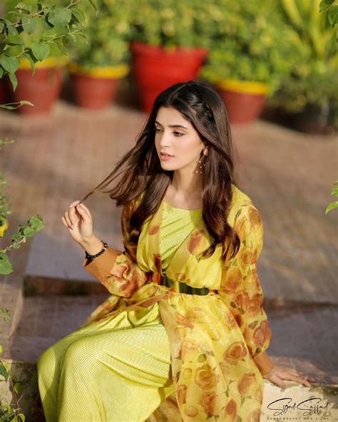Latest Beautiful Pictures Of Actress Laiba Khan Reviewitpk
