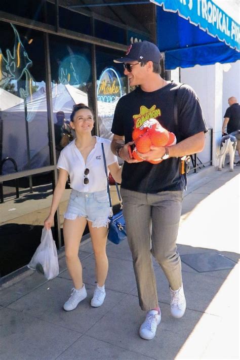 We did not find results for: Joey King With Her Boyfriend Goes to the Farmers Market in ...