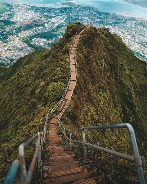 Stairway To Heaven In Hawaii One Of The Coolest Hikes Ive Been On