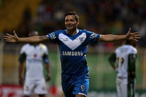 Existe la posibilidad de que zárate quede libre de boca y carlos compagnucci, ayudante de campo de pellegrino, dijo que a los jugadores de jerarquía como. Watford midfielder Mauro Zarate's return to Velez ...