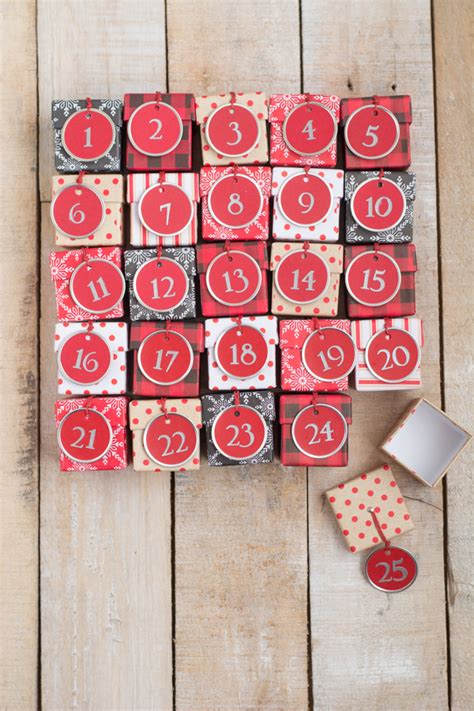 Looking for some inspiration, smart ideas and great products for every corner of your life at home? We Dig It: Advent Calendar Ideas - ELIZABETH JOAN DESIGNS