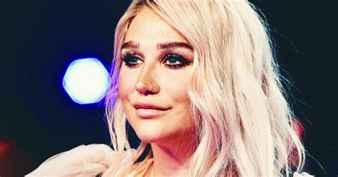 The New Kesha Told Rolling Stone She Loves The Old Keha