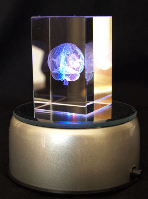 Crystal Cube 3d Brain Holographic Laser Etched With 4 Led Lighted Base