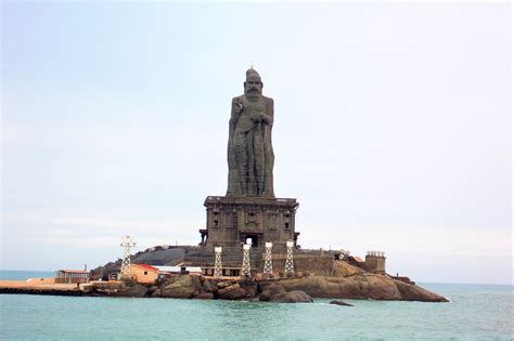 Thiruvalluvar Statue Kanyakumari History And Review