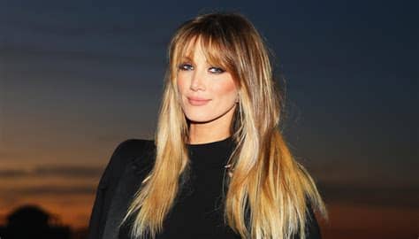 I do not own any of this content. Fans of The Voice think Delta Goodrem only votes for one ...