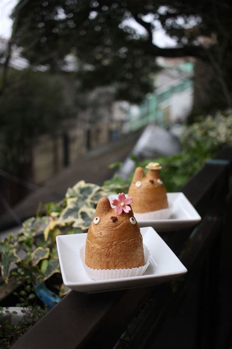 Totoro Cream Puffs Shirohige S Cream Puff Factory Tokyo Jacqsowhat