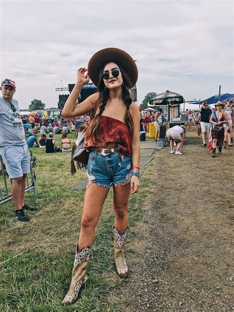Summer Rodeo Outfit Ideas Eugenie Dillard