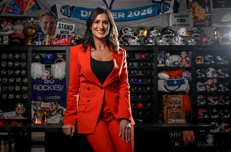 Romi Bean Denvers First Lead Woman Tv Sports Anchor