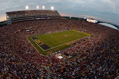 2017 Fan Index Week 3 Ranking The 10 Best Stadiums In College Football
