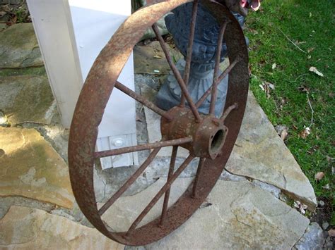 Antique Wagon Wheel Vintage Cast Iron Metal Wheel Large Spoke Etsy