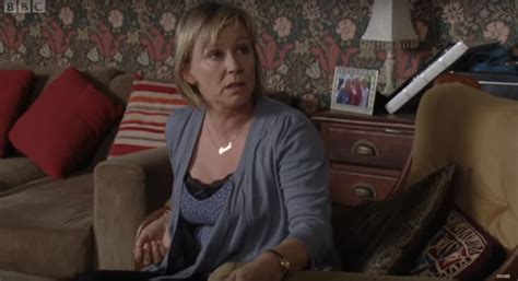 Lindsey Coulson Rules Out Eastenders Return Entertainment Daily