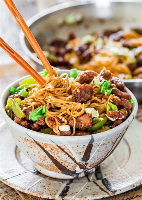 Here is a list of most popular mongolian cuisine & beverages with pictures that you should try. Mongolian Beef Ramen Noodles | RecipeLion.com