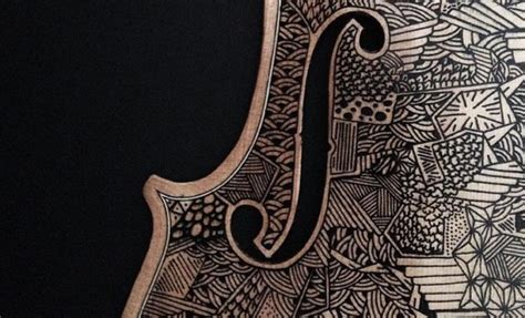 Take A Look At These Beautiful Designs Painted On Violins