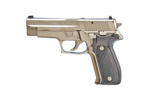 Sig Sauer P226 Cal 9mm Snu460543 Double Action Semi Auto Pistol Made