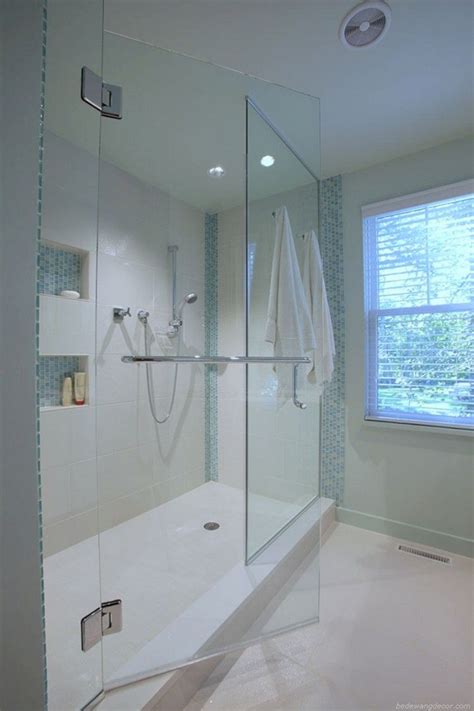 They also tend to work well with the awkward gabled ceilings that sometimes come with small, cottage style homes. 44+ Cool Cape Cod Bathroom Design Ideas - Home Decor Ideas ...
