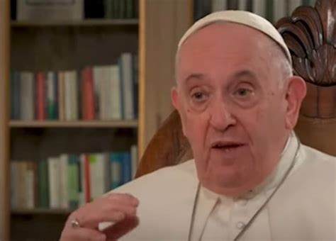 Pope Francis Officially Approves Priests Blessing Same Sex Couples