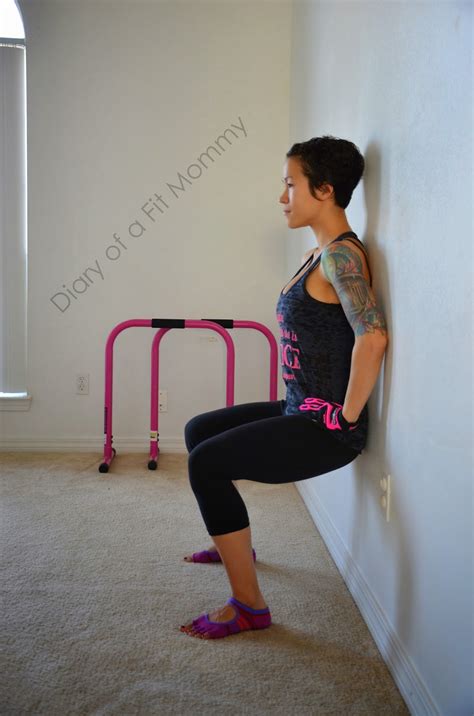 Wall sits are like kombucha: Diary of a Fit Mommy: 15 Minute Total Body Toning Wall Workout