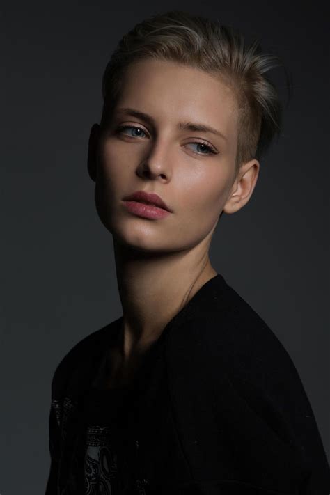 Pin By PhØenix On The Beautiful People Androgynous Makeup