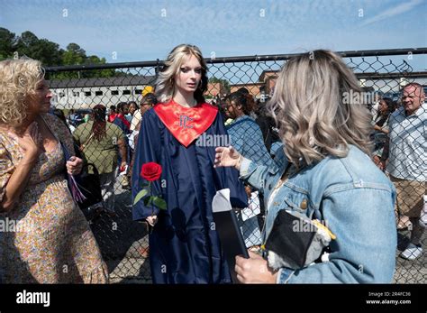 Dallas, Georgia, USA. 27th May, 2023. Kai-Lynn Diamond, 18, celebrates