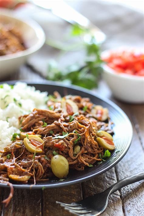 Slow Cooker Ropa Vieja Recipe Beef Recipes Slow Cooker Fresh Onions
