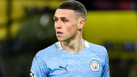 Manchester City Phil Foden Signs Contract Renewal With Citizens