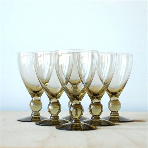 Vintage Smoked Glass Wine Glasses Cocktail Glasses Mid Century Modern Retro 32 00 Via Etsy