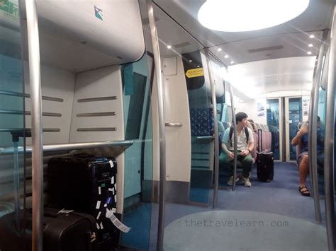 Kereta Bandara Airport Express Train Hong Kong 5 The Travelearn