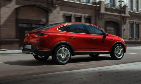 The car debuted in may 2019 in russia as a car based on the older dacia/renault duster. Renault Arkana is een Franse mini-X6 - TopGear Nederland