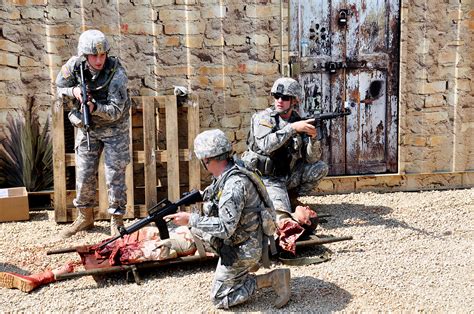 Wisconsin Guard medics train as they fight > National Guard > Guard News - The National Guard