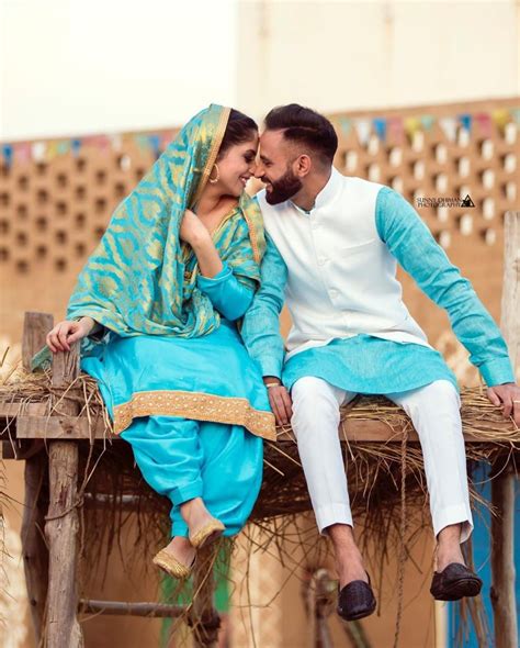 Pin By Sukhi On Pre Wadding Cute Couples Photography Punjabi Wedding Couple Indian Wedding