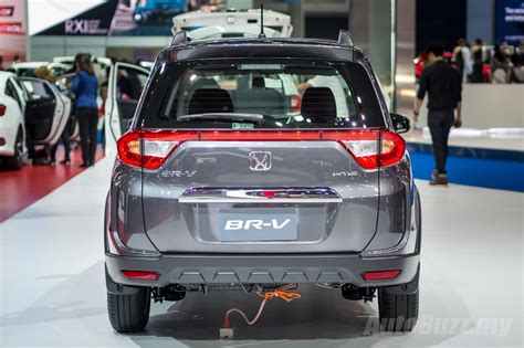 Driven honda br v 1 5l review seven. 2016 Honda BR-V previewed in Malaysia, 7-seater, will be ...