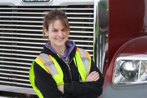 15 Things The Ice Road Truckers Cast Has Said About The Job