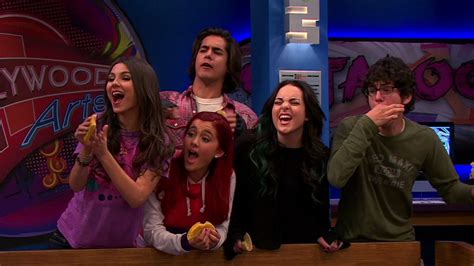 The Breakfast Bunch Icarly And Victorious Drake And Josh Victorious