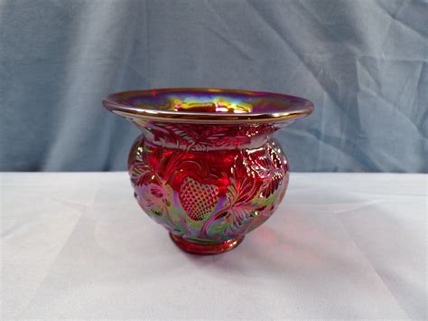 Fenton 1993 Acga Red Carnival Glass Inverted Strawberry Spittoon Vase Ebay
