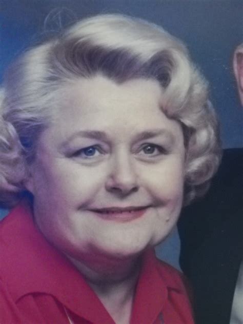 Obituary For Doris Colleen Neel Swett Little And Davenport Funeral Home