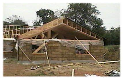 Most vaulted ceilings are framed using trusses to give the effect of raising the ceiling to a central point. Picture of Scissor Trusses on a Straw Bale House in PA ...