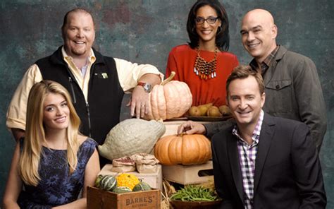 The Chew Hosts Cook Up A Memorable Thanksgiving Parade