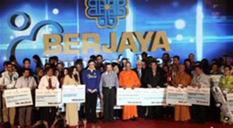 In fact, where there are people, there is rubbish. Tan Sri Vincent Tan presented a total of RM11.6 million to ...