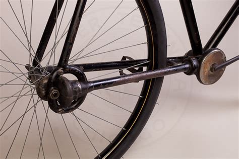 The result obtained from this work is a useful approximation to help in the. 1899 Columbia Model 59 Shaft Drive Bicycle - Cooper ...