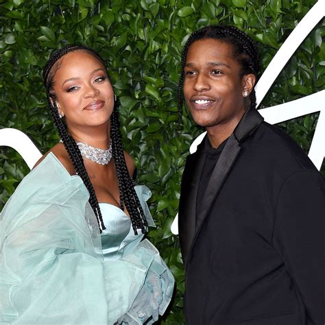 Rihanna, 33, is officially off the market. Rihanna And ASAP Rocky Dating? - AccelerateTv