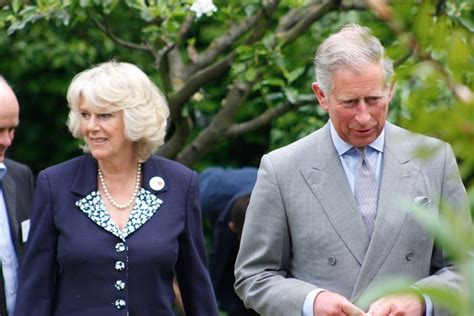 Ignorant Camilla Duchess Of Cornwall Blasts Ridiculous Dairy Free Diets Smfh Prince
